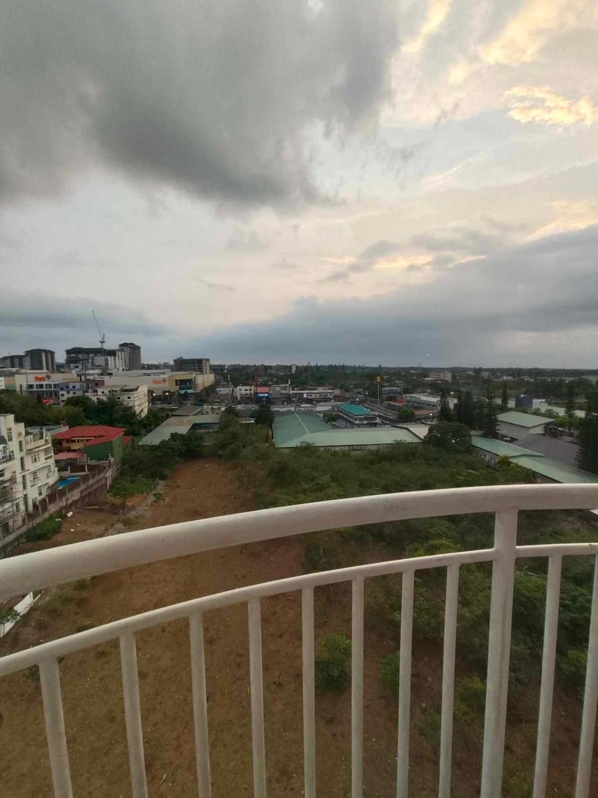 Cityland Tagaytay Taal Lake View City View Free Pool Parking Studios With Balcony Are City View Tagaytay City Luaran gambar