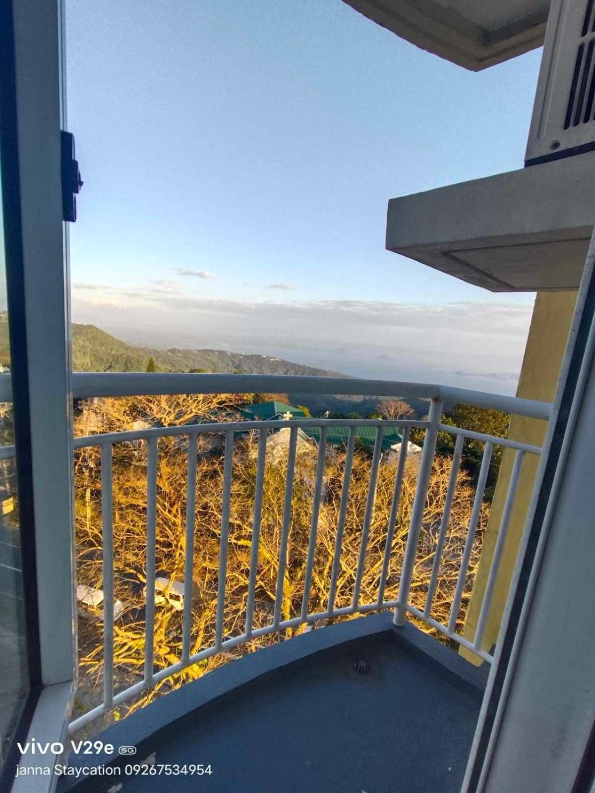 Cityland Tagaytay Taal Lake View City View Free Pool Parking Studios With Balcony Are City View Tagaytay City Luaran gambar
