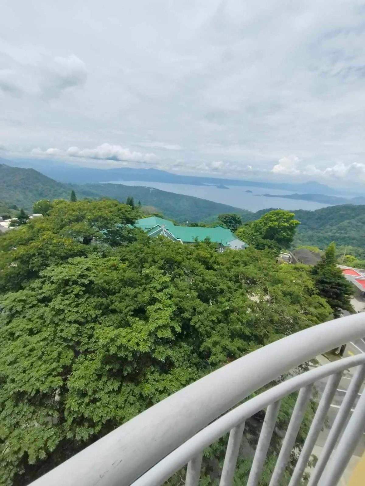 Cityland Tagaytay Taal Lake View City View Free Pool Parking Studios With Balcony Are City View Tagaytay City Luaran gambar